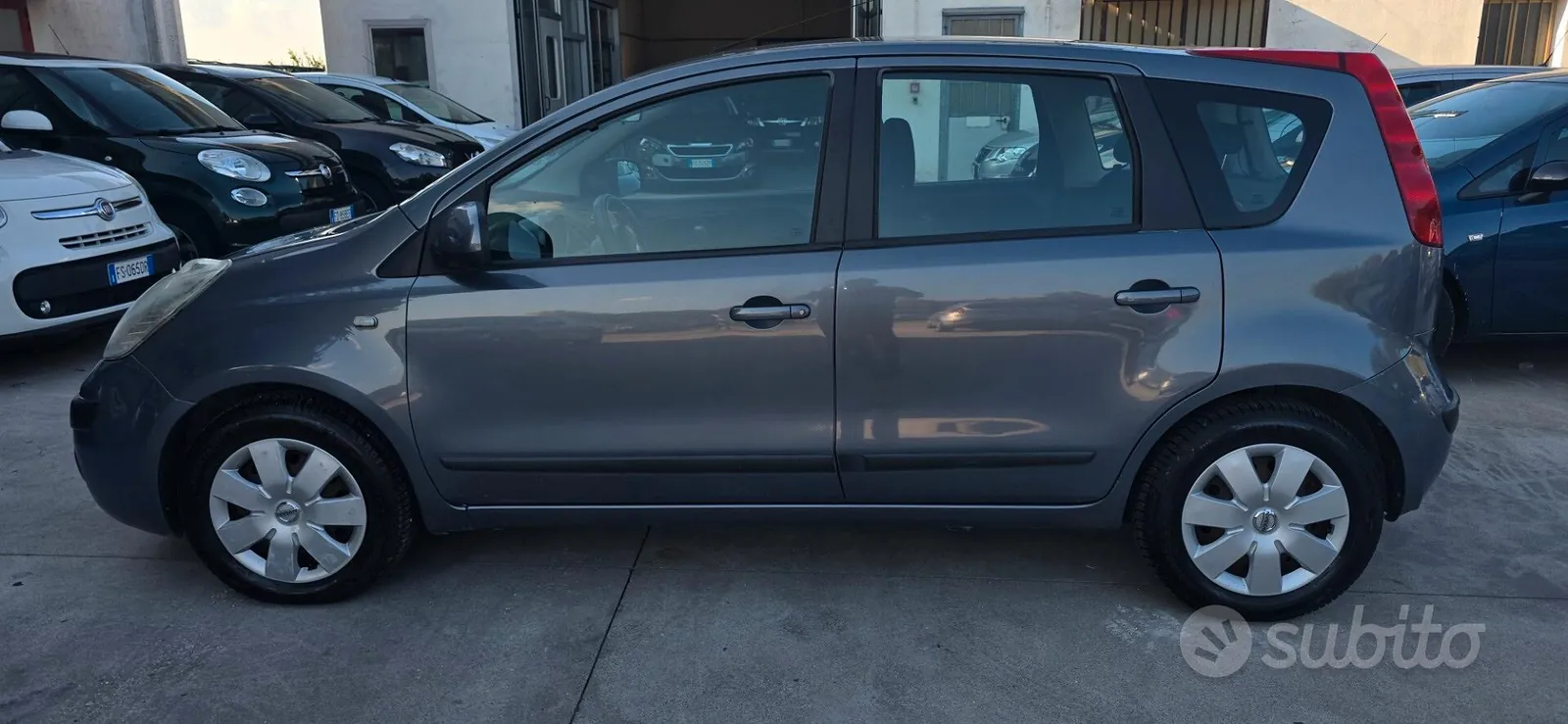 Nissan Note 2009 photo 5