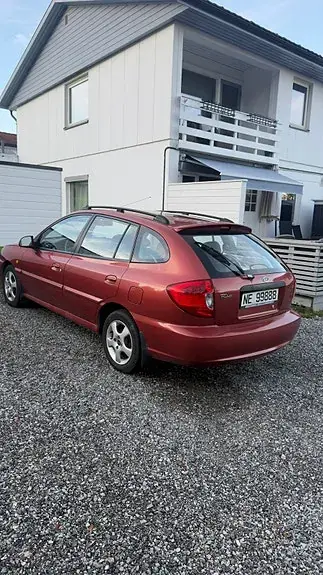 Kia Rio 2002 photo 5