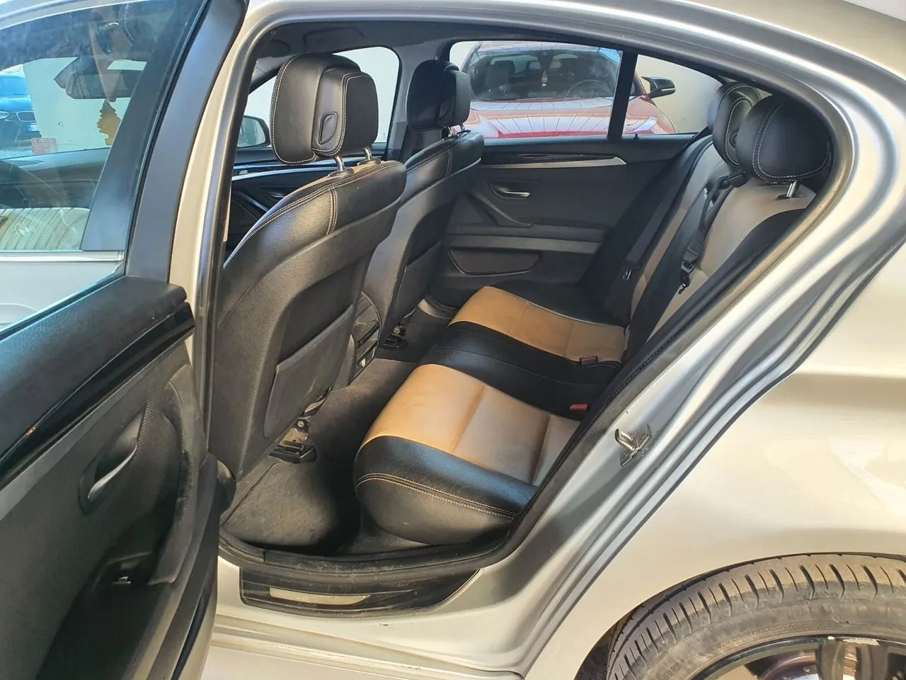 BMW 525D 2010 photo 2