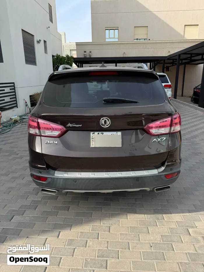 Dongfeng Ax7 2020 photo 3