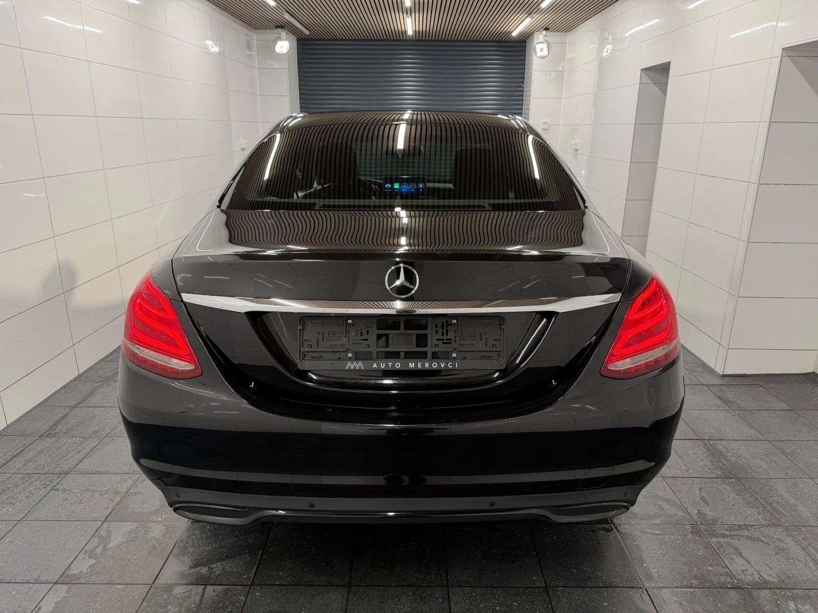 Mercedes-Benz C200 2018 photo 5