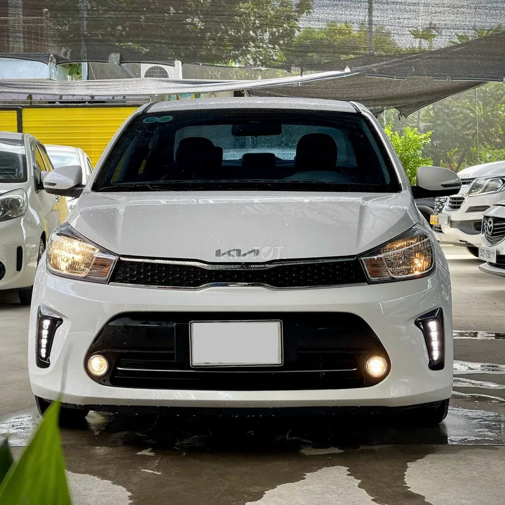 Kia Soluto