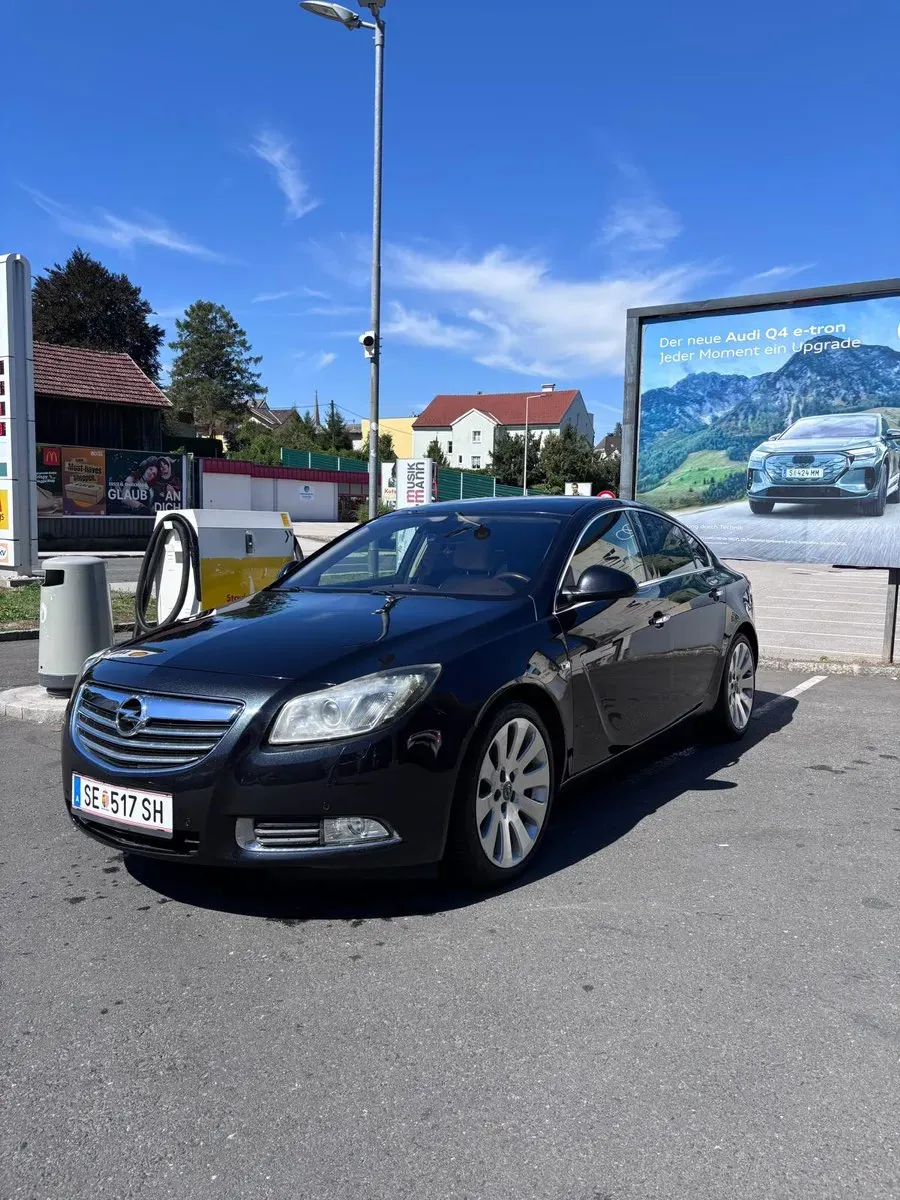 Opel Insignia 2011 photo 2