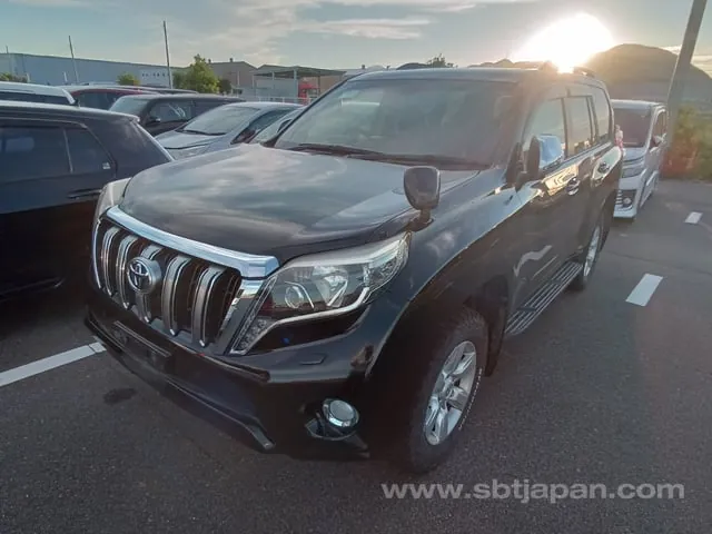 Toyota Land Cruiser Prado 2015 photo 2