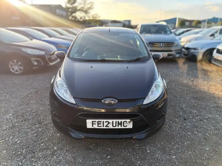 Ford Fiesta 2012 photo 3