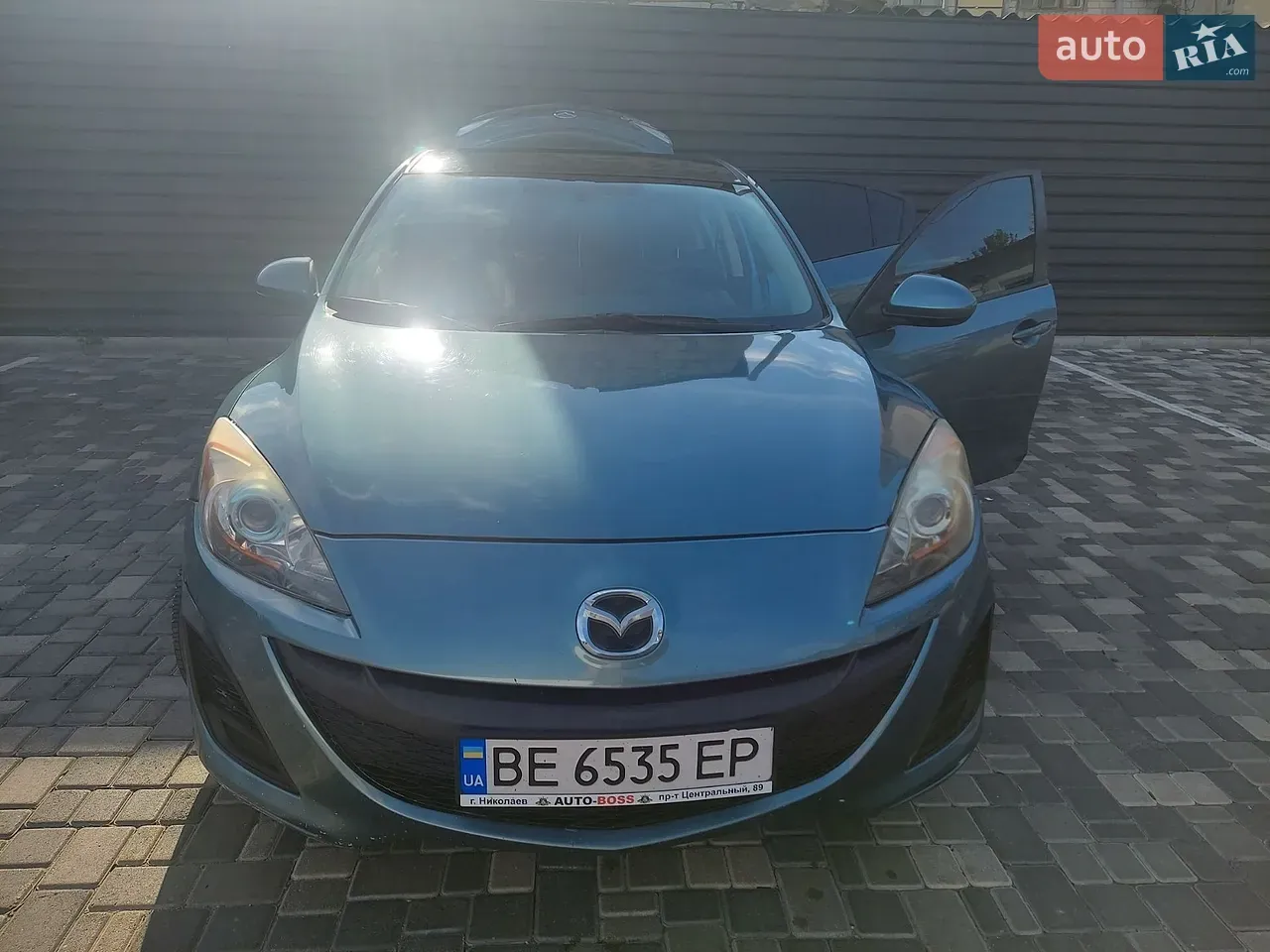 Mazda 3 2010 photo 2