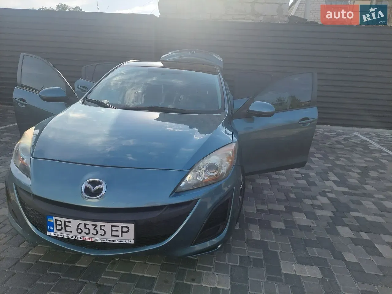 Mazda 3