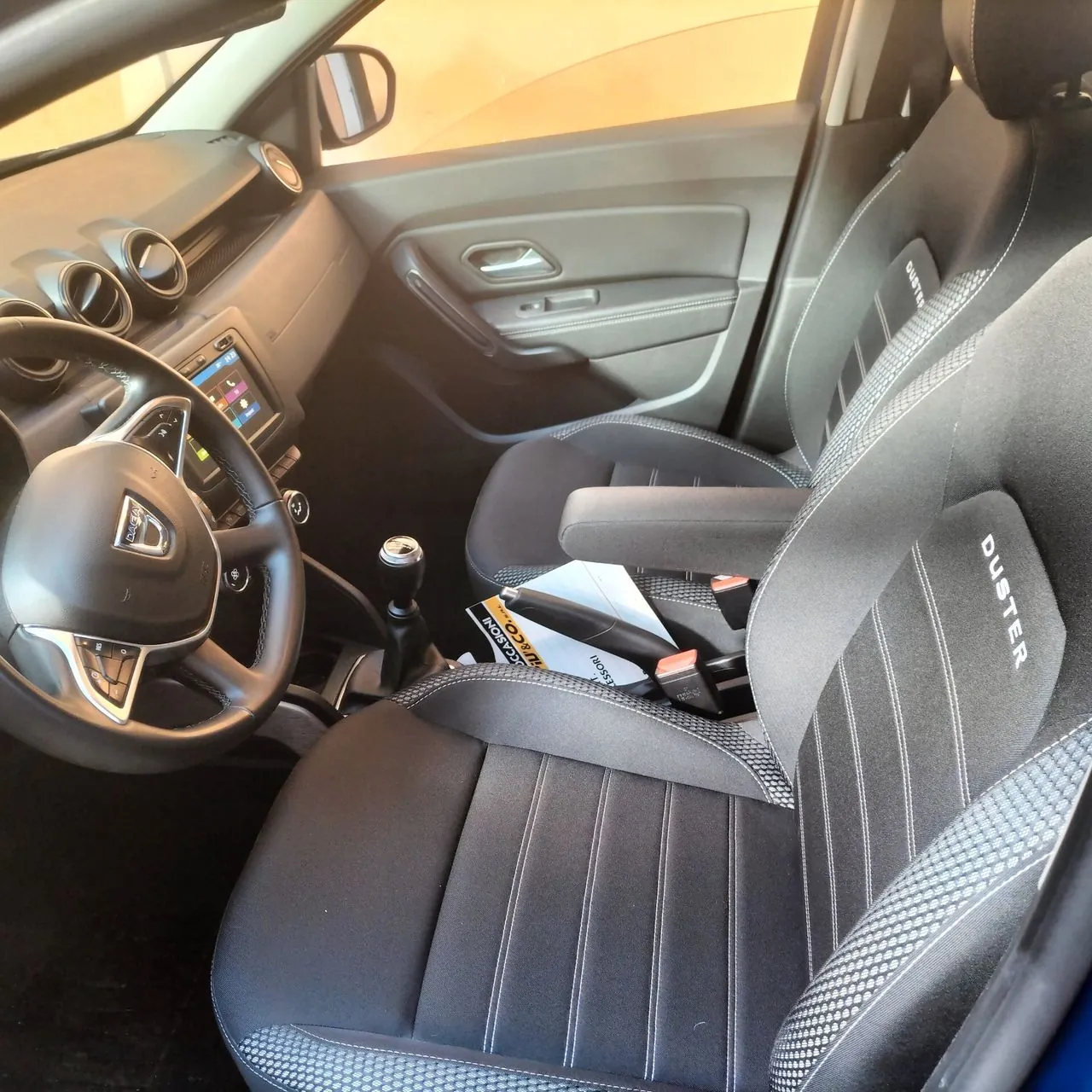 Dacia Duster 2021 photo 2