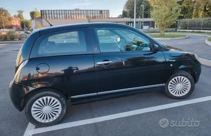 Lancia Ypsilon 2006 photo 3