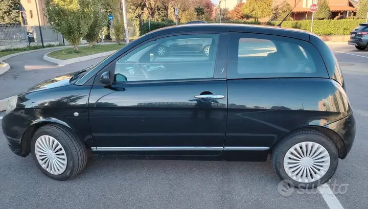 Lancia Ypsilon 2006 photo 4