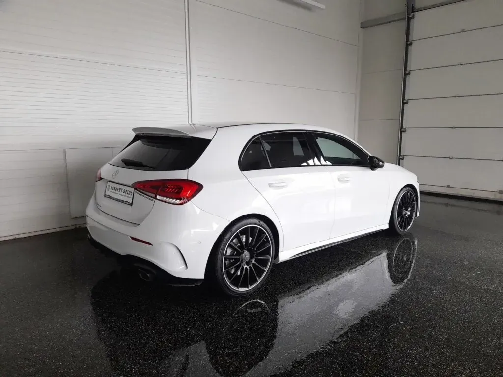 Mercedes-Benz A-Class 2019 photo 2