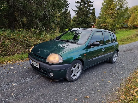Renault Clio 2001 photo 3