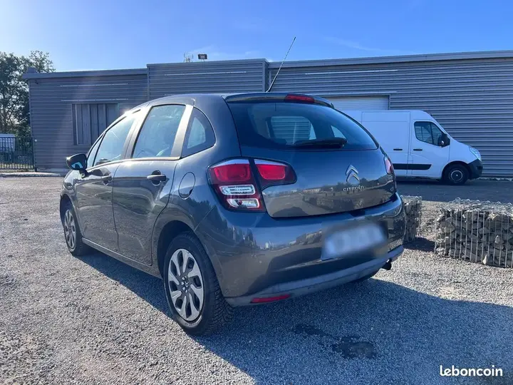 Citroen C3 2015 photo 3