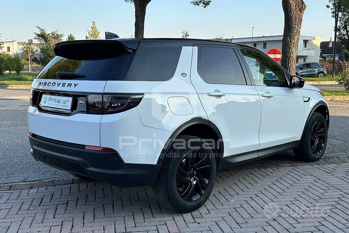 Land Rover Discovery Sport 2021 photo 5