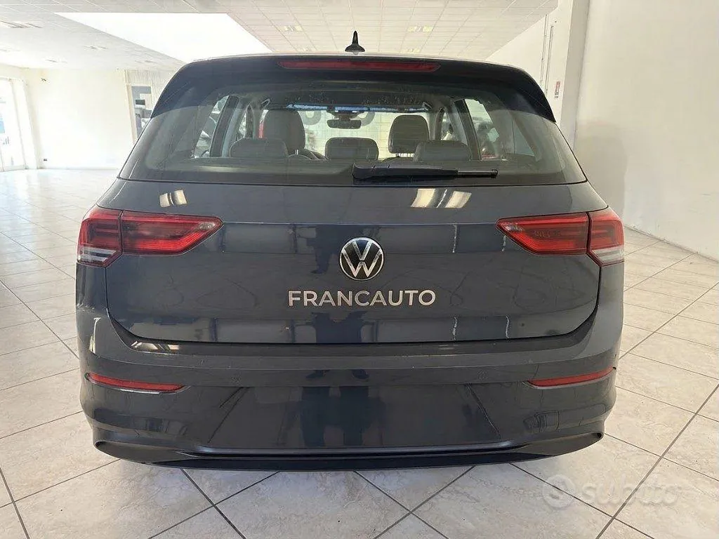 Volkswagen Golf 2023 photo 3