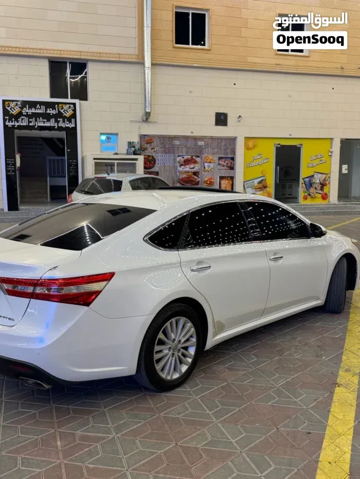 Toyota Avalon 2013 photo 3