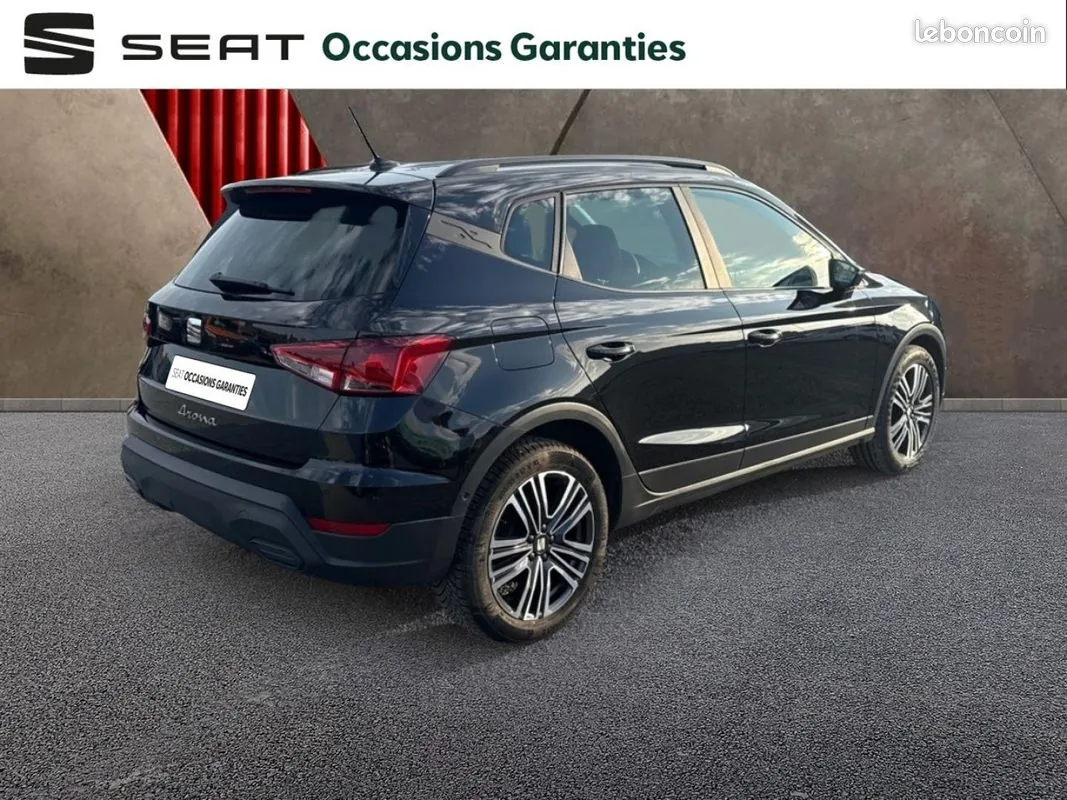 Seat Arona 2024 photo 3