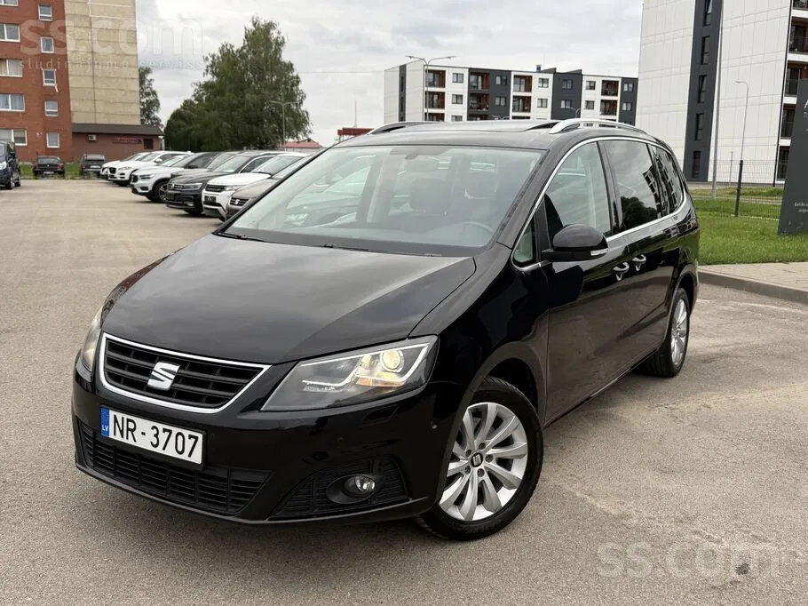 Seat Alhambra 2017 photo 2