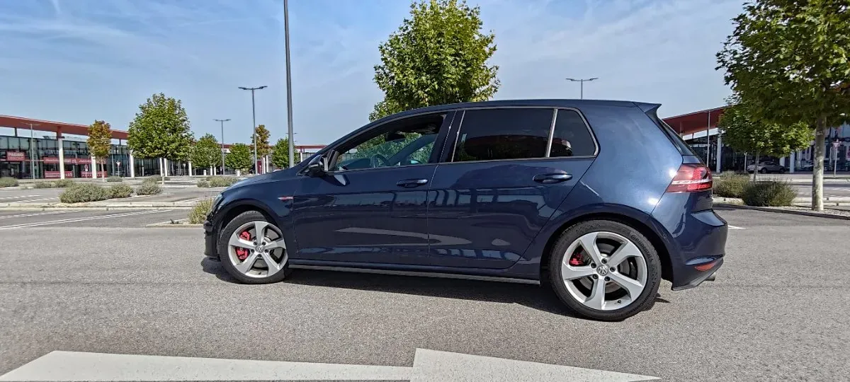 Volkswagen Golf 2016 photo 2