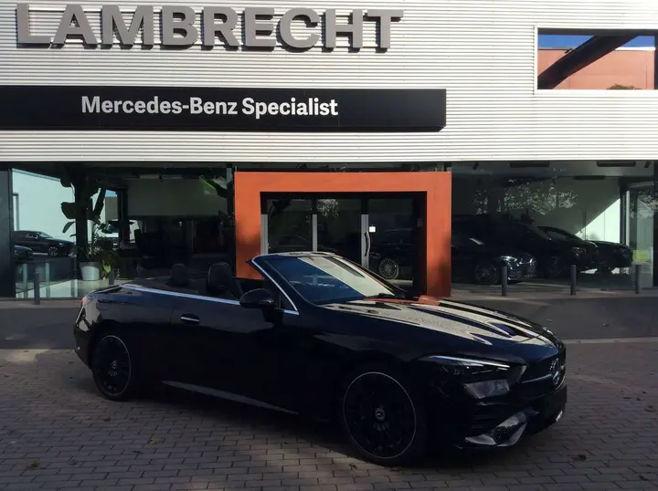 Mercedes-Benz Cle 300 2024 photo 2