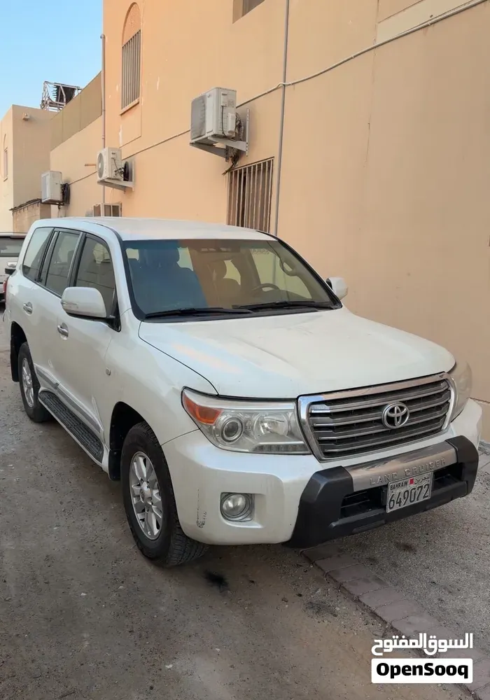 Toyota Land Cruiser 2008 photo 2