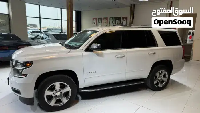 Chevrolet Tahoe 2018 photo 2