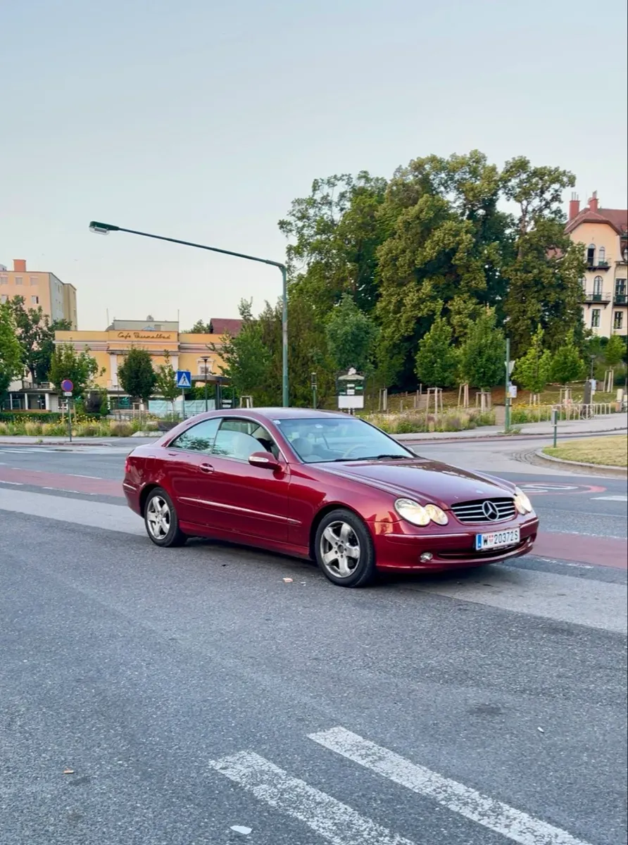 Mercedes-Benz Clk-Class
