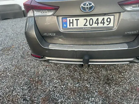Toyota Auris 2017 photo 4
