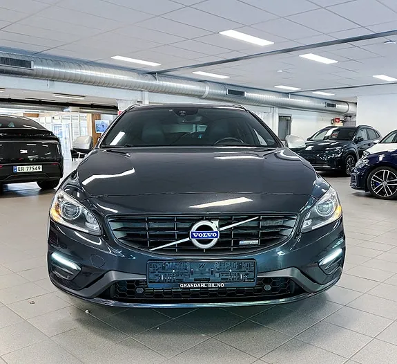 Volvo V60 2015 photo 4
