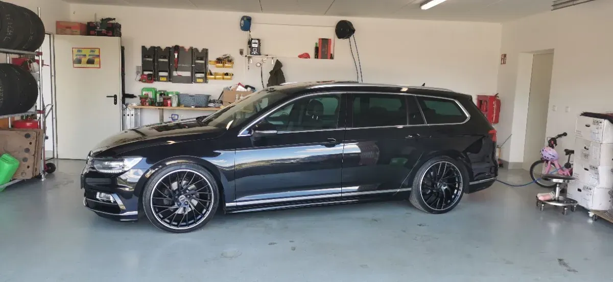 Volkswagen Passat 2018 photo 2