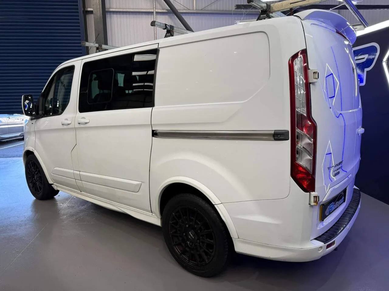 Ford Transit Custom 2015 photo 2