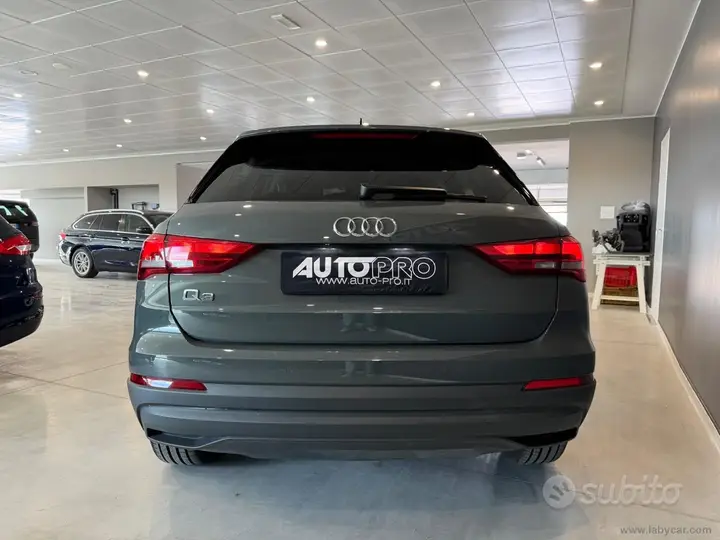 Audi Q3 2022 photo 3