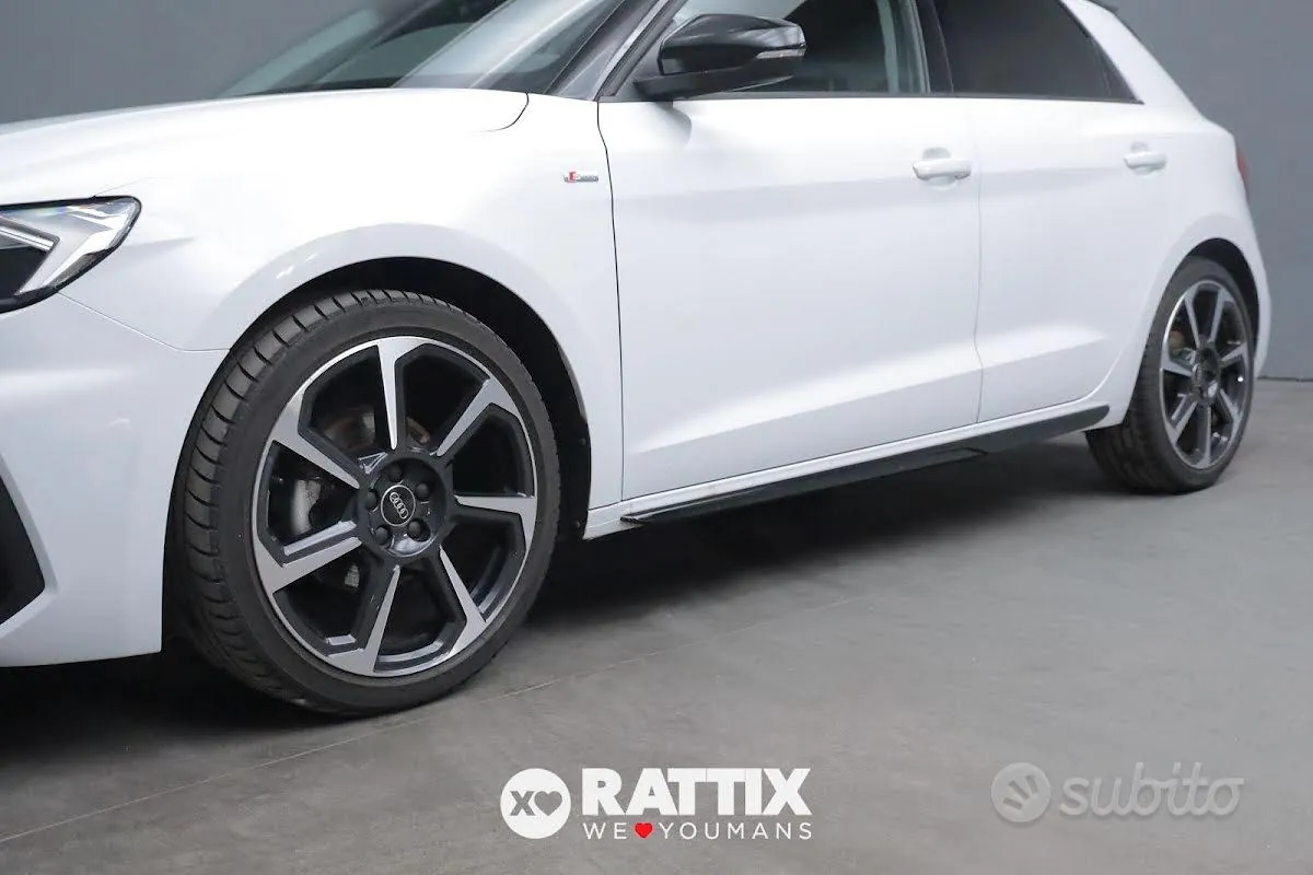 Audi A1 2025 photo 4