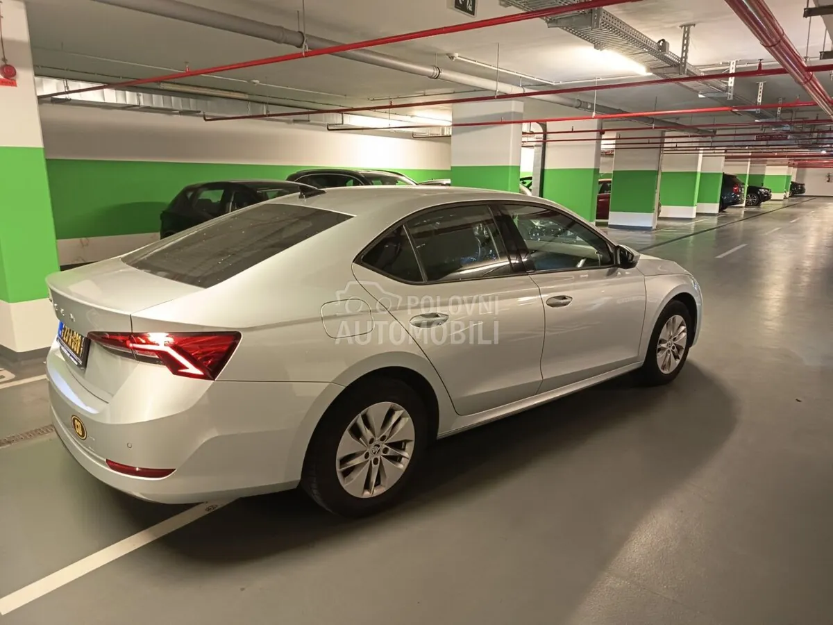 Skoda Octavia 2023 photo 3