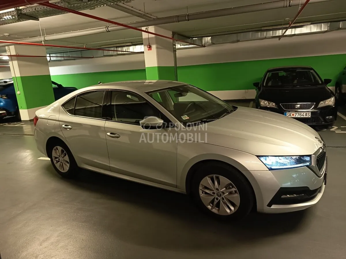 Skoda Octavia 2023 photo 4