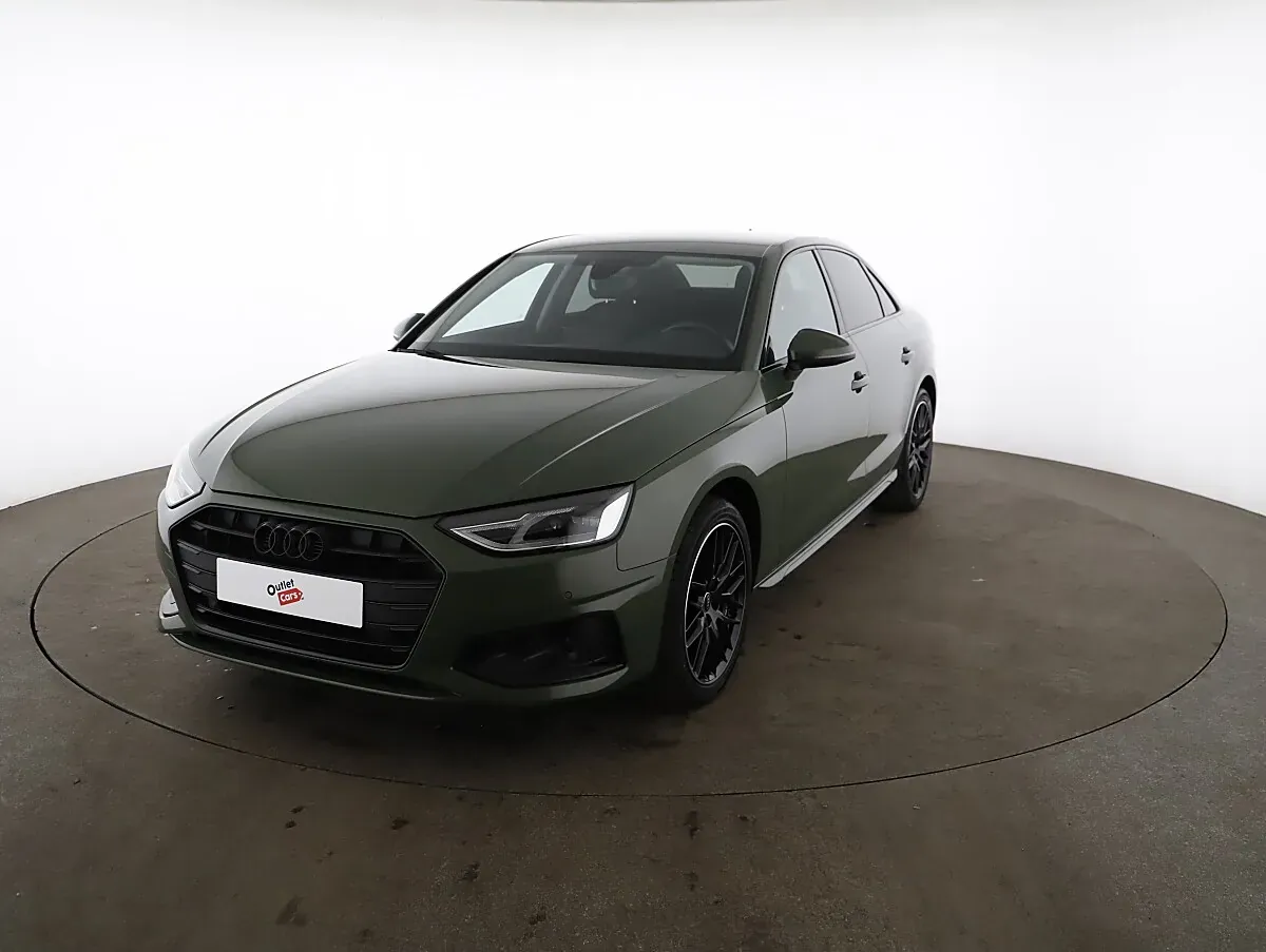 Audi A4 2023 photo 2