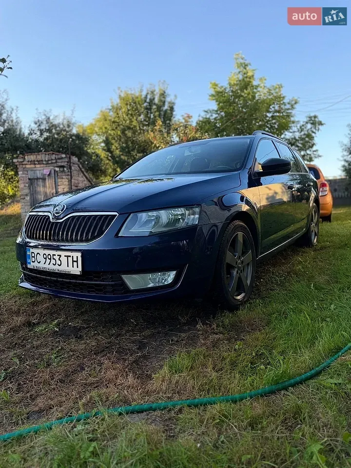 Skoda Octavia 2014 photo 2