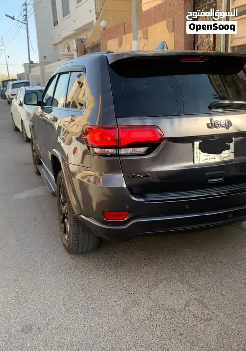 Jeep Grand Cherokee 2018 photo 2