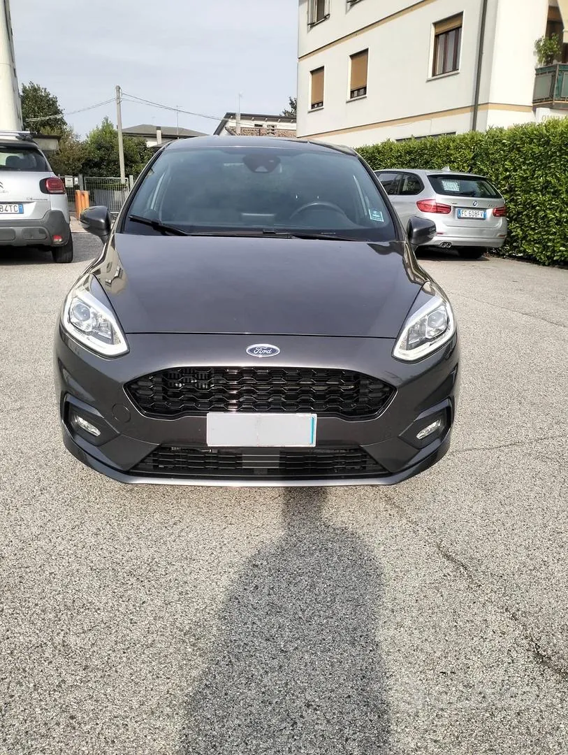 Ford Fiesta 2018 photo 3