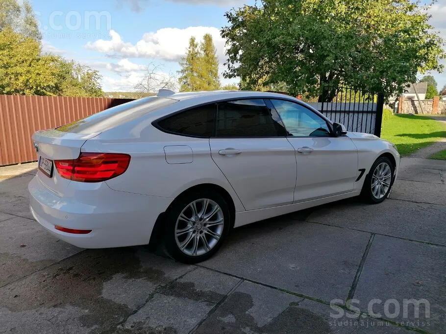 BMW 320 2016 photo 4