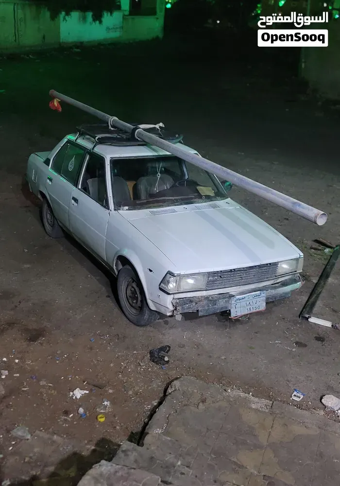 Toyota Corolla 1983 photo 2
