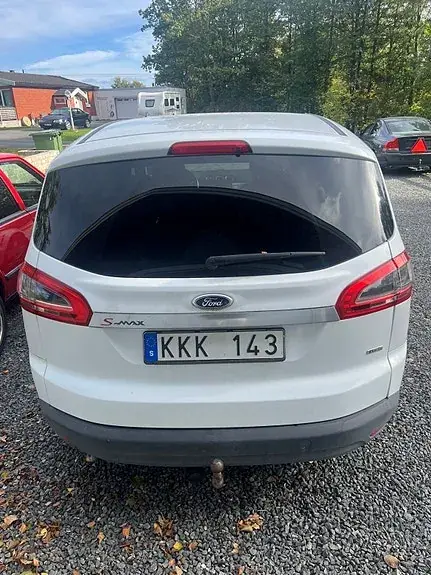 Ford S-Max 2011 photo 3