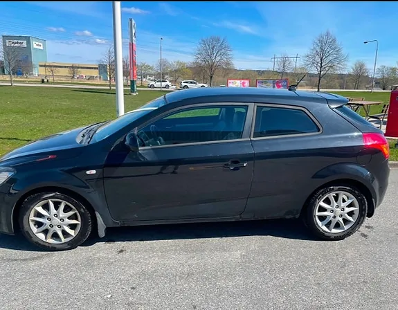 Kia Proceed 2008 photo 2