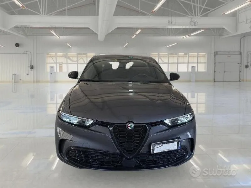 Alfa Romeo Tonale 2023 photo 2