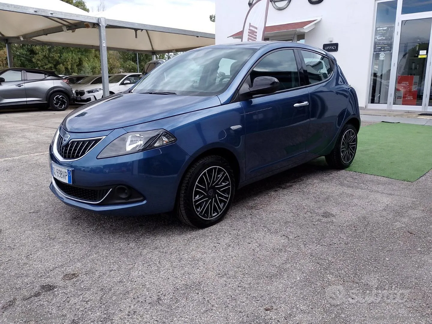 Lancia Ypsilon
