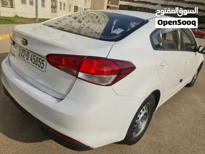 Kia Cerato 2017 photo 3