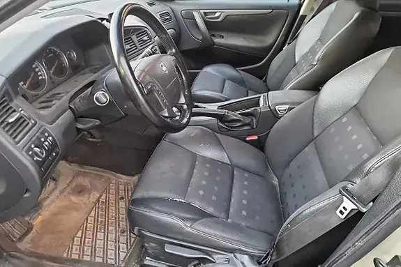 Volvo V70 2007 photo 4