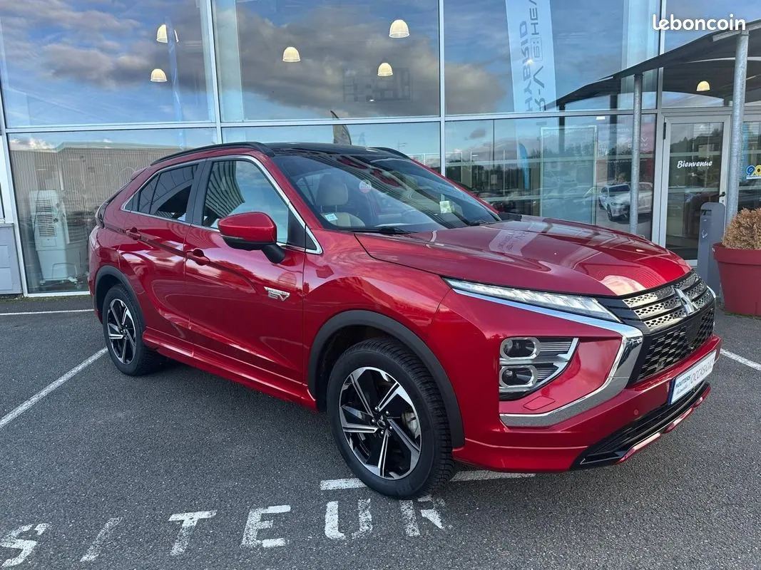 Mitsubishi Eclipse Cross 2022 photo 2