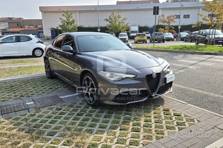 Alfa Romeo Giulia 2020 photo 3