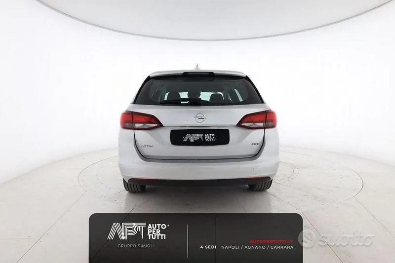 Opel Astra 2016 photo 4